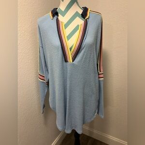 We The Free Sweater Size Medium